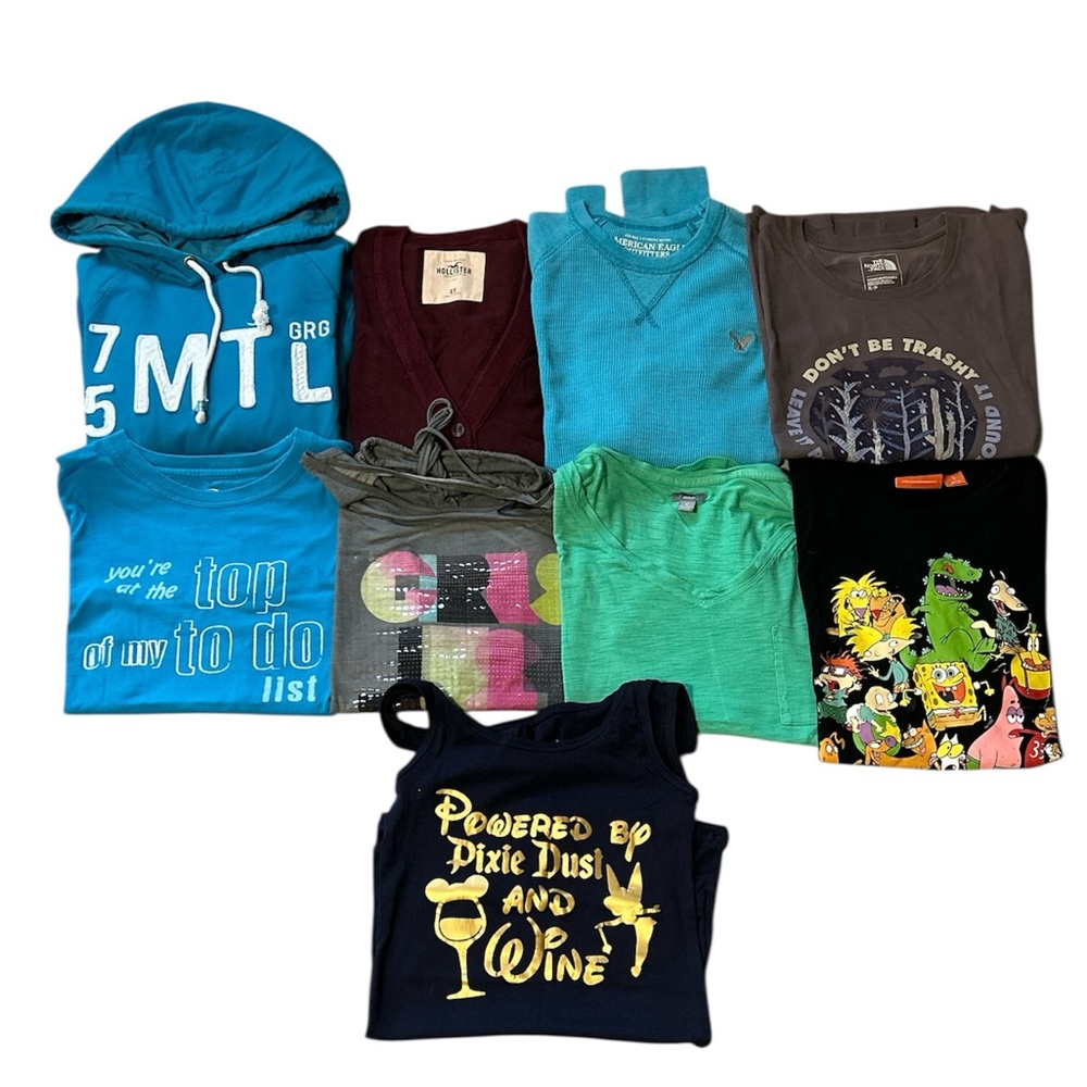 Women’s Bundle of 9 Tops Hoodie T-Shirt Long Sleeve Size XS S